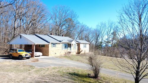 2915 Enka Highway, Morristown, TN, 37813 | Card Image