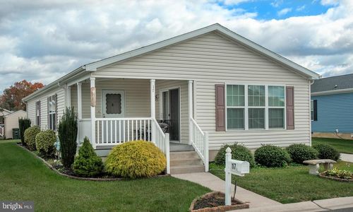 17 Lydian Dr, WILLIAMSTOWN, NJ, 08094-9155 | Card Image