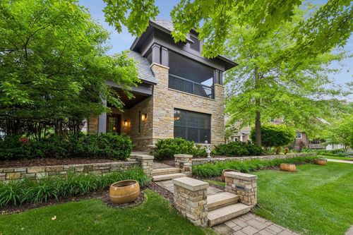 2224 Portico Grn, Wayzata, MN, 55391-4532 | Card Image