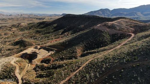 --2062 E Horseshoe Ln, Globe, AZ, 85501 | Card Image