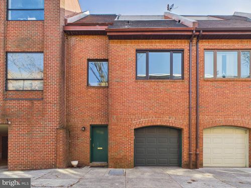 2036 Appletree St, PHILADELPHIA, PA, 19103-1410 | Card Image