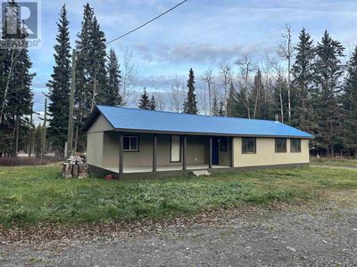 17033 Turner Frontage Rd, House other with 3 bedrooms, 1 bathrooms and null parking in Vanderhoof BC | Image 1