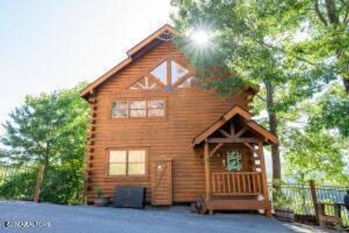 1258 Bird Nest Way, Sevierville, TN, 37862 | Card Image