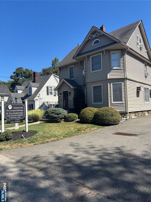 234 Madison Ave, Wyckoff, NJ, 07481-1949 | Card Image