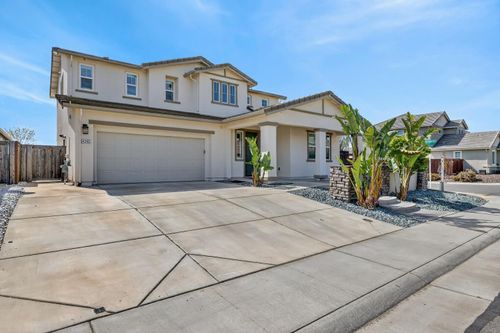 4265 Hydra Cir, Roseville, CA, 95747-8694 | Card Image