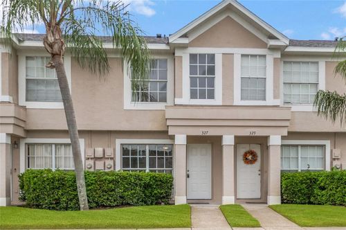 327 Kensington Lake Cir, BRANDON, FL, 33511-3871 | Card Image