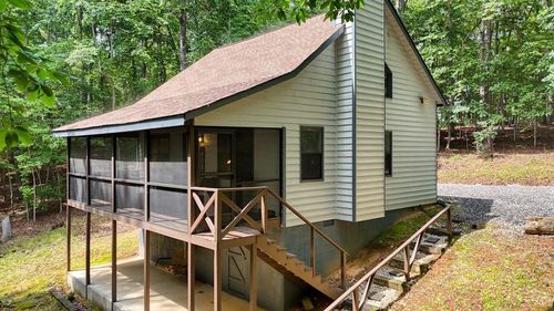 121 Hawks Nest Ln, Blairsville, GA, 30512-3886 | Card Image