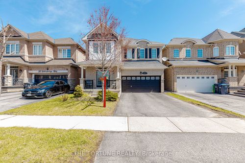 30 Cedarsprings Way, Brampton, ON, L6R0Y2 | Card Image