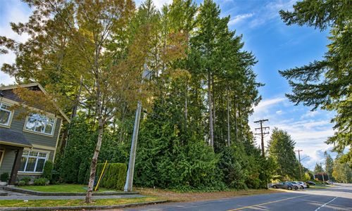 156 Harlech Rd, Qualicum Beach, BC, V9K1G9 | Card Image