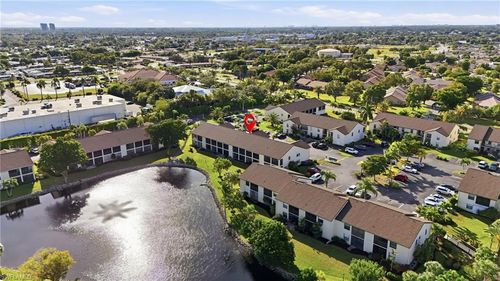 apt-201-9270 Lake Park Dr, FORT MYERS, FL, 33919-4850 | Card Image