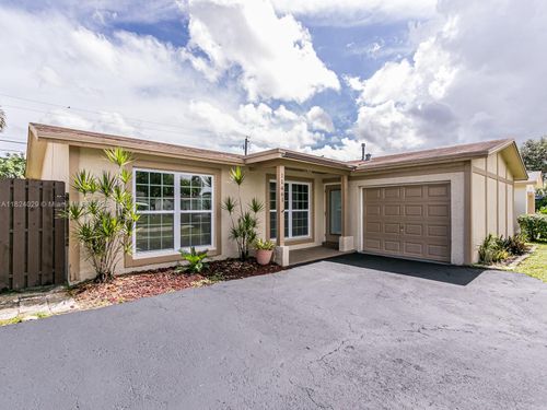11461 Nw 32nd Pl, Sunrise, FL, 33323-1411 | Card Image