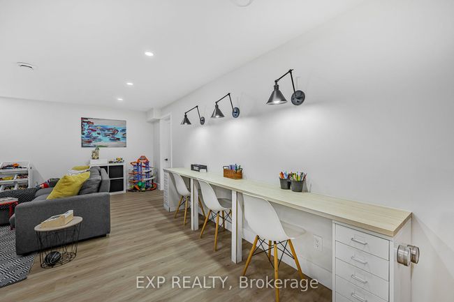 81 Forest Cir, House other with 6 bedrooms, 2 bathrooms and 6 parking in Tiny ON | Image 35