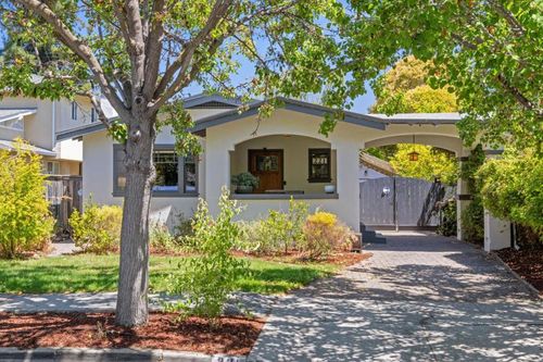 221 Grand St, Redwood City, CA, 94062-1633 | Card Image