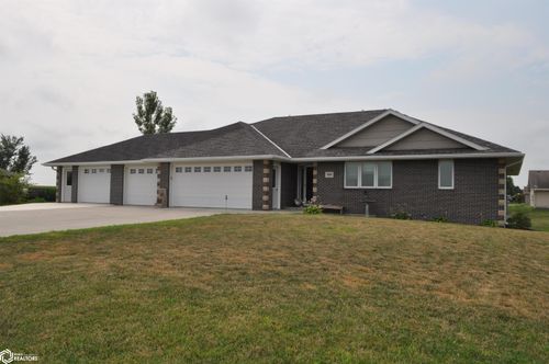 800 E 30th, Carroll, IA, 51401-2106 | Card Image