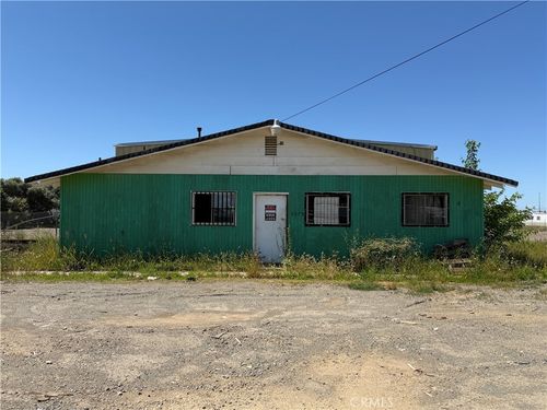 3070 Toomes, Corning, CA, 96021 | Card Image