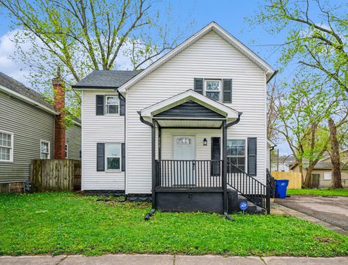 810 Ferry St, Niles, MI, 49120-2551 | Card Image