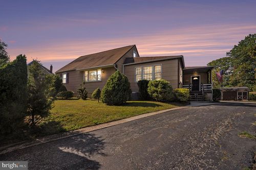 202 Barren Rd, NEWTOWN SQUARE, PA, 19073-4278 | Card Image