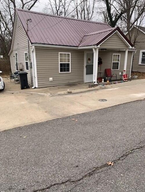 405 Auburn Ln, COLUMBIA, MO, 65203-2160 | Card Image