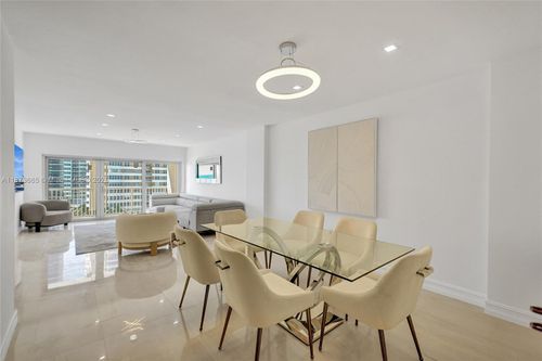 apt-8j-1950 S Ocean Dr, Hallandale Beach, FL, 33009-5942 | Card Image