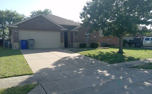 3235 Clear Springs Dr, Forney, TX, 75126-6713 | Card Image