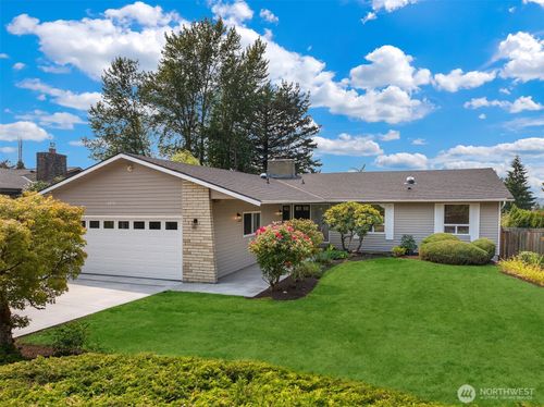 4259 133rd Avenue Se, Bellevue, WA, 98006 | Card Image