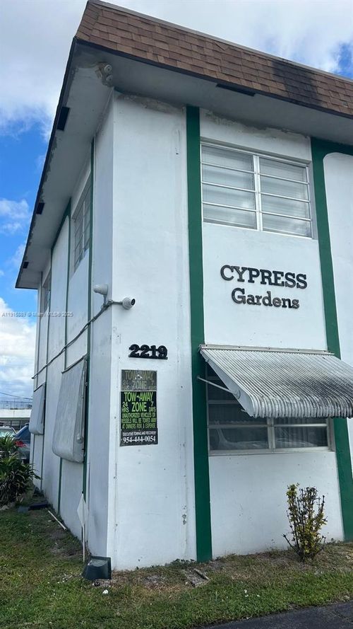 apt-9a-2219 Polk St, Hollywood, FL, 33020-6720 | Card Image