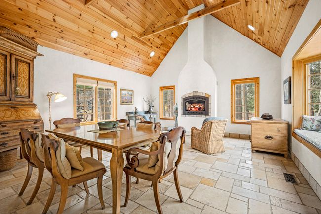 Family room | Image 8