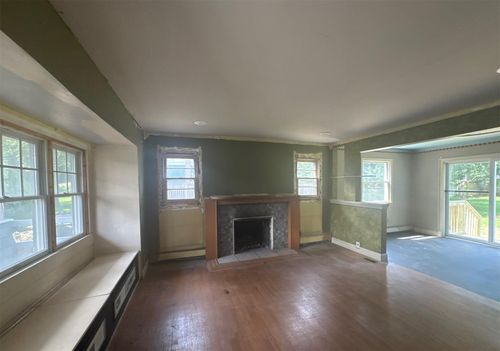 119 Catherine St, East Northport, NY, 11731-1001 | Card Image