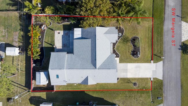 3582 Sw Margela St, House other with 3 bedrooms, 3 bathrooms and null parking in Port St Lucie FL | Image 50