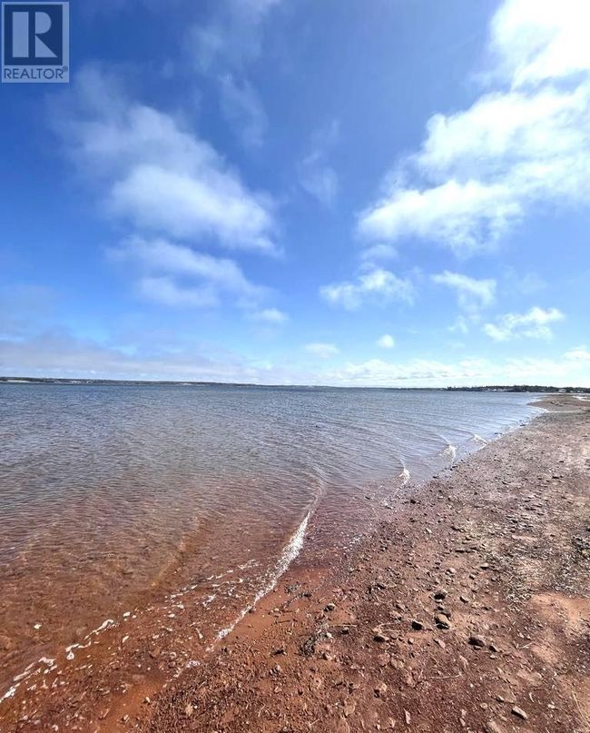 609 Queens Point Rd, Home with 7 bedrooms, 3 bathrooms and null parking in Grand Tracadie PE | Image 6