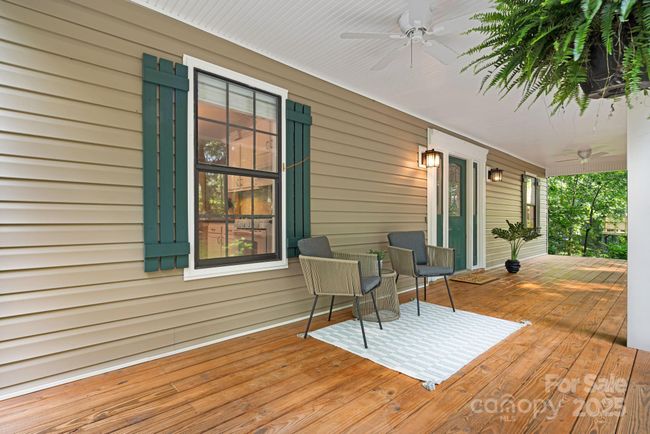 212 Riva Ridge Dr, House other with 4 bedrooms, 3 bathrooms and null parking in Fairview NC | Image 4