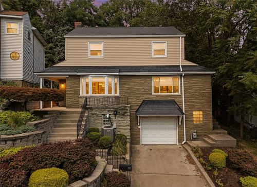 149 Anita Ave, Squirrel Hill, PA, 15217-2522 | Card Image