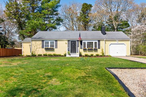 55 Seth Goodspeed Way, Osterville, MA, 02655-1232 | Card Image