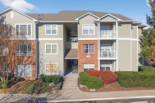 apt-226-2025 Woodmont Blvd, Nashville, TN, 37215-1564 | Card Image