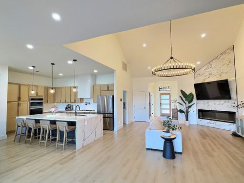 421 Cattle Barron Dr, Rockwall, TX, 75032-6889 | Card Image