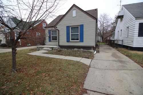 20253 Washtenaw Street, Harper Woods, MI, 48225 | Card Image