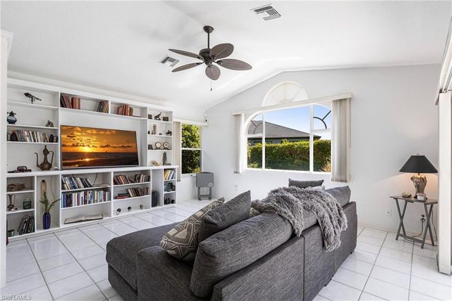 25179 Campos Dr, House other with 3 bedrooms, 3 bathrooms and 2 parking in PUNTA GORDA FL | Image 23