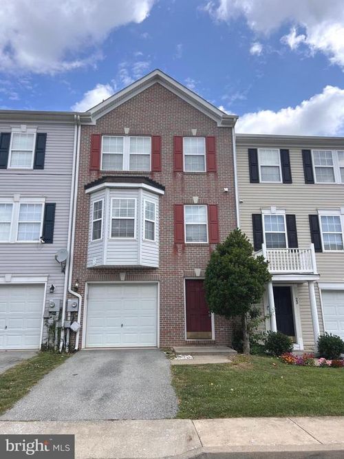 19 Bruce Dr, CHARLES TOWN, WV, 25414-6507 | Card Image