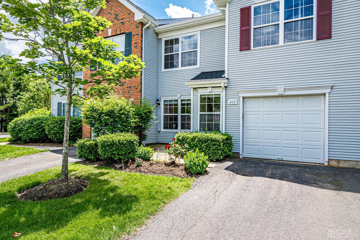 Windsong Cir, East Brunswick, NJ 08816