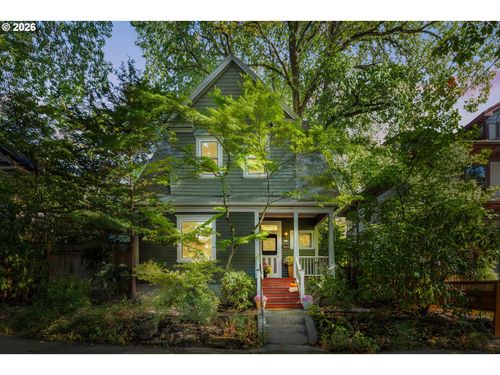 216 Se 17th Ave, Portland, OR, 97214 | Card Image