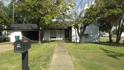 510 S Church St, Ferris, TX, 75125-2924 | Card Image