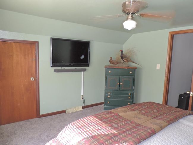 4408 Sampson Road, House other with 4 bedrooms, 2 bathrooms and null parking in Pensaukee WI | Image 14