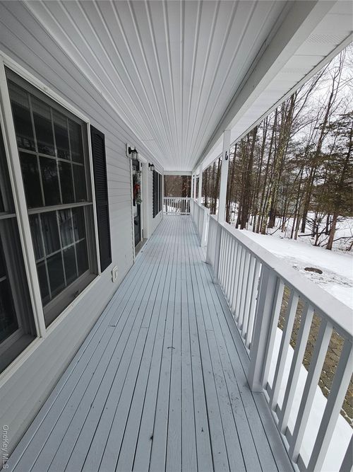 6 Snow St, Bloomingburg, NY, 12721-3034 | Card Image