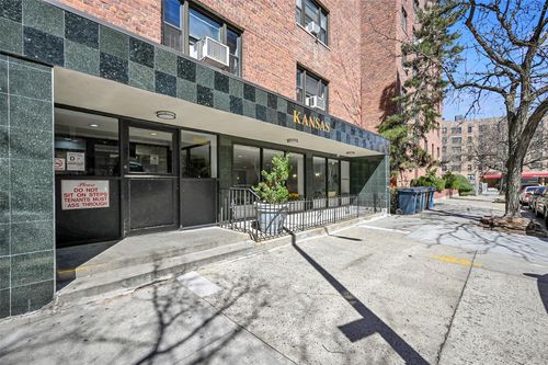 apt-6-99 58th Ave, Corona, NY, 11368-3712 | Card Image