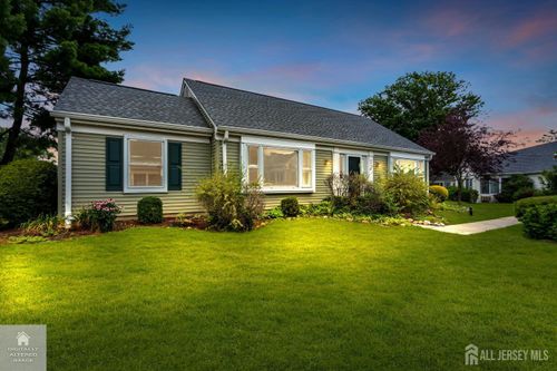 a-452-A Roxbury Ln, Monroe, NJ, 08831-1808 | Card Image