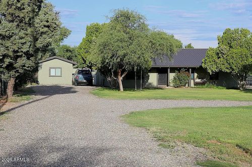 1825 S Quarterhorse Ln, Camp Verde, AZ, 86322-6801 | Card Image