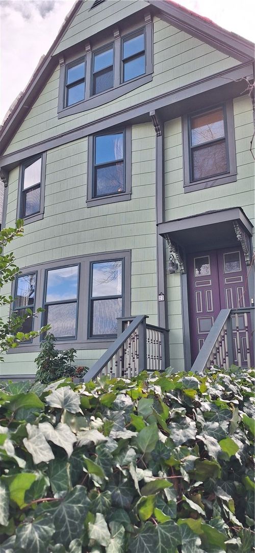 22 Brownell St, Shadyside, PA, 15232-1640 | Card Image