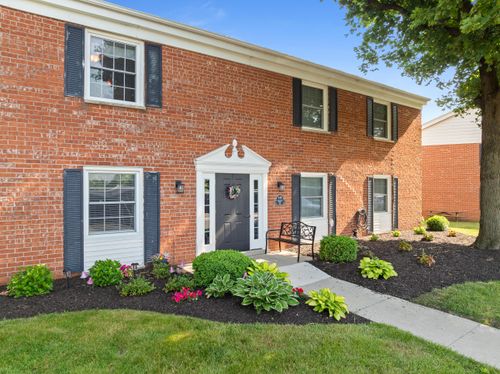 348 Fontana Ave, Fontana, WI, 53125 | Card Image