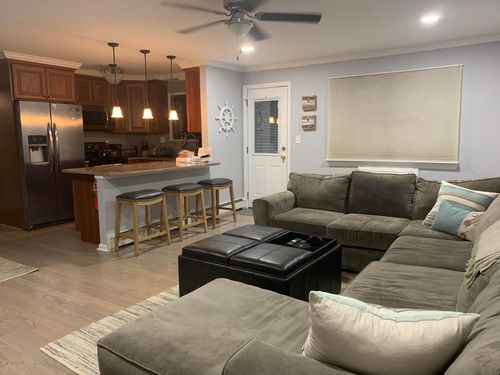 winter-167 Wharfside Dr, Monmouth Beach, NJ, 07750-1269 | Card Image
