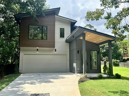 31 Walthall St Se, Atlanta, GA, 30317-1505 | Card Image